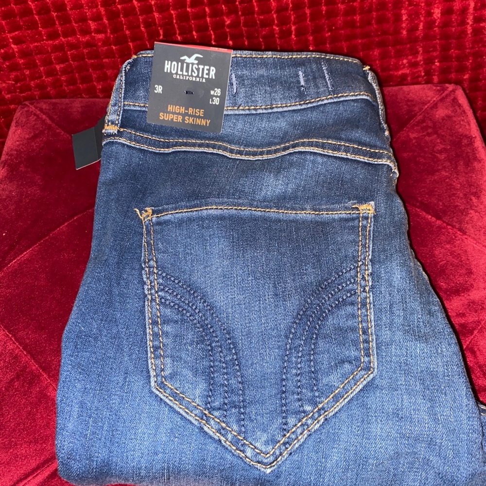 BRAND NEW WITH TAG !